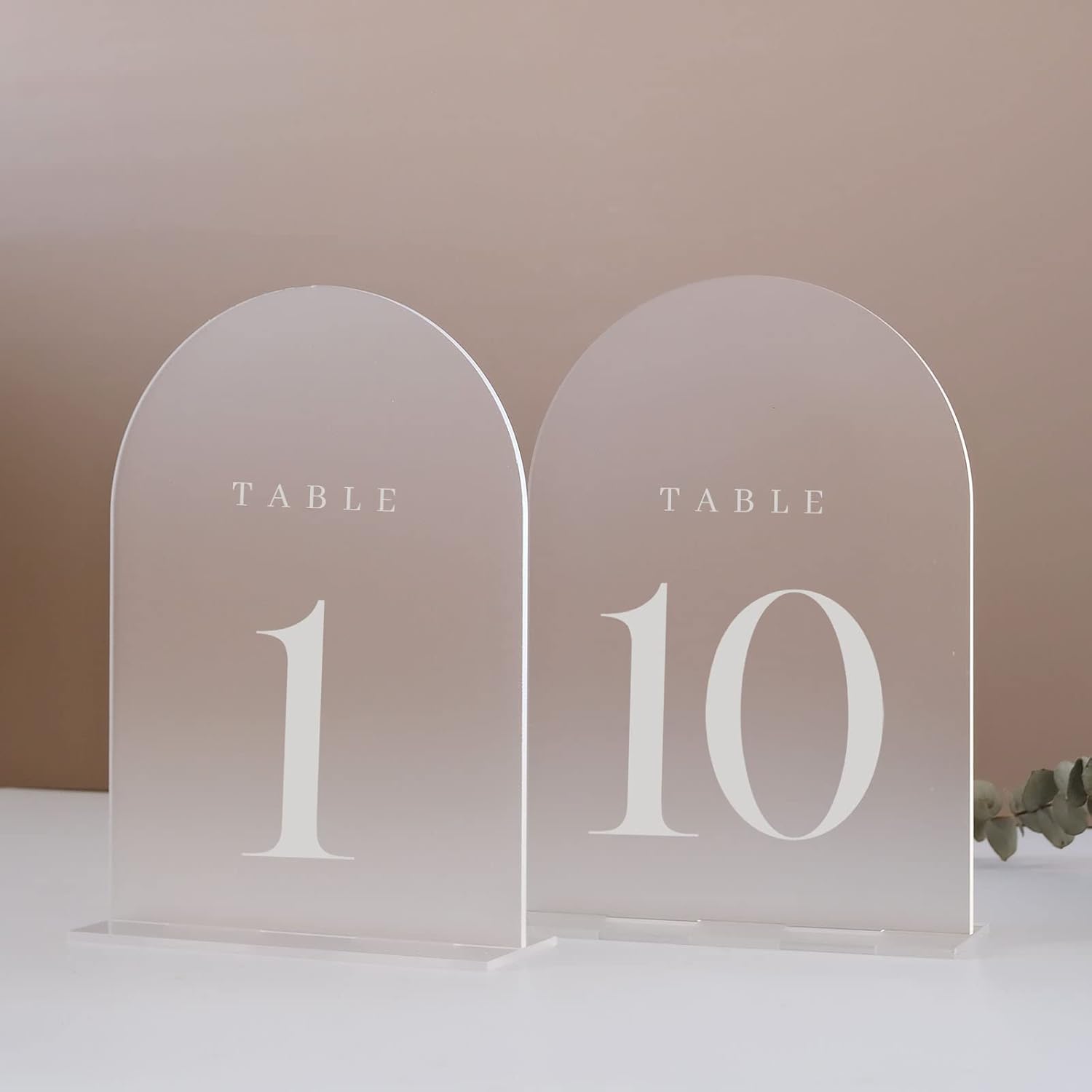 Akrylowe numery stołów z podst – Table Number Gold recenzja i cena