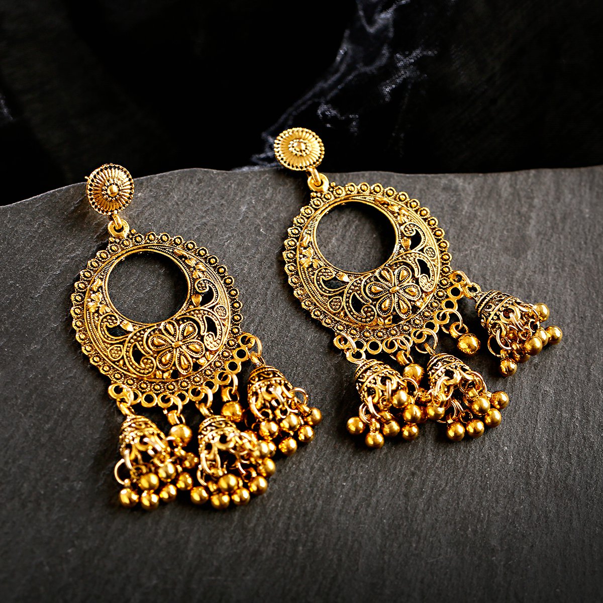 Etniczne kolczyki Jhumka z kwi – Indian Wedding Supply recenzja i cena